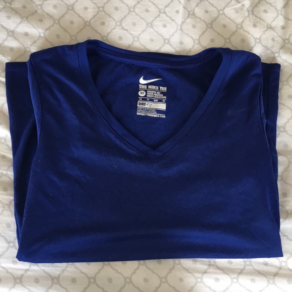 Nike Short Sleeve - Picture 4 of 4